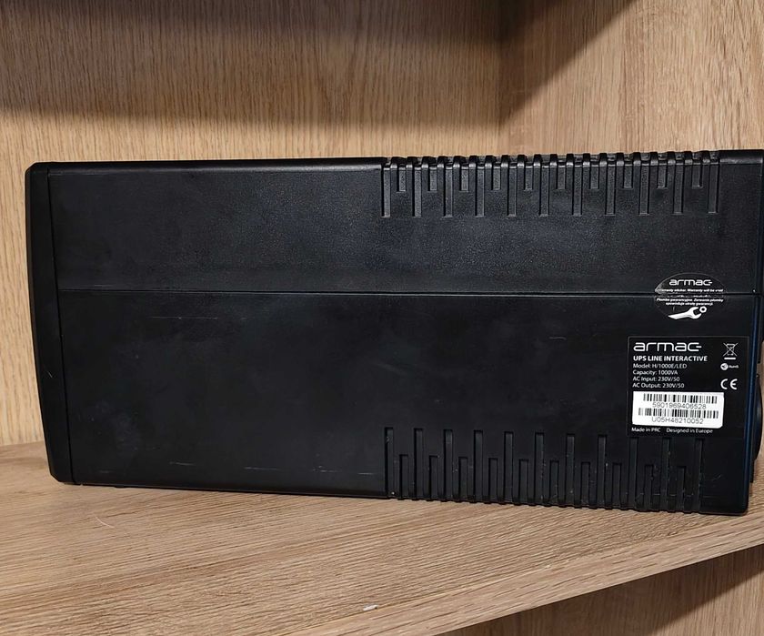 UPS Armac Home 1000E/LED