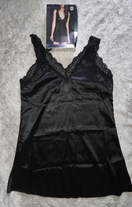 Czarna koszulka nocna S/M Pierre Cardin