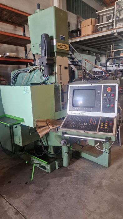 Fresadora cnc anayak cursos x760..y350..z350