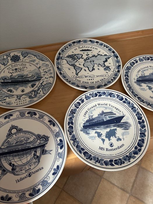 Zestaw 5 ozdobnych talerzy na ściane