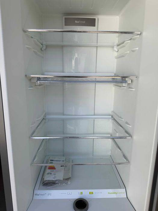 Vendo frigorífico Bosch No Frost 186 cm 300L Inox