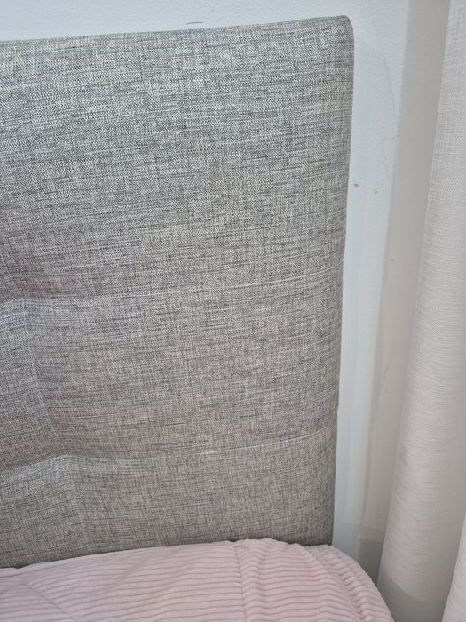 Cabeceira de cama em tecido