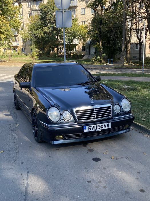 Продам Mercedes W210 E420
