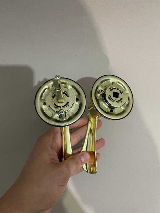 Ручка дверная с защелкой и ключами 3шт Бронза НОРА М