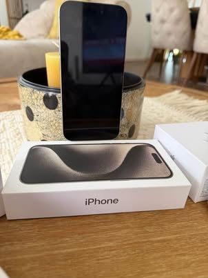 Iphone 15 Pro - 256 GB