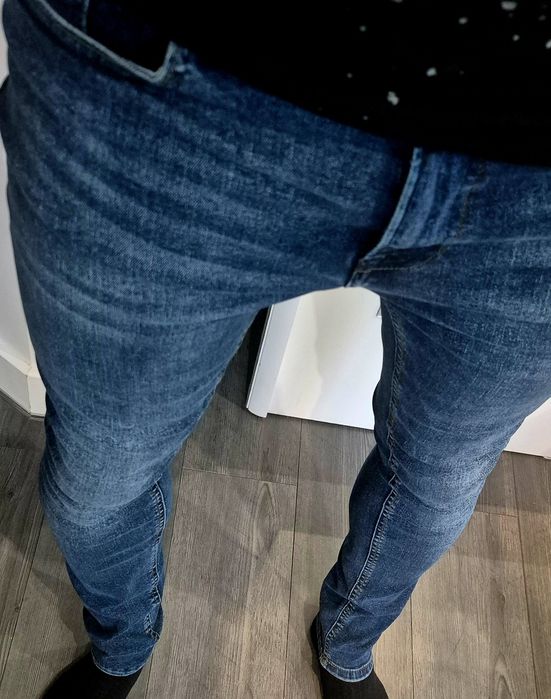 Spodnie męskie dżinsowe Only Sons rozmiar W32 L32

- stan: jak nowe ni