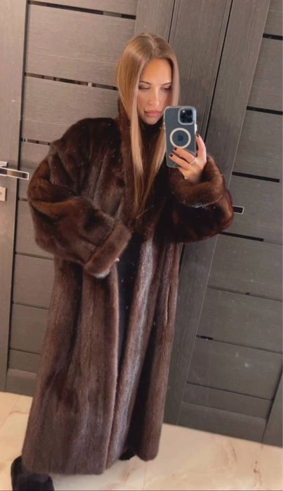 Норкова шуба . Натуральна шуба