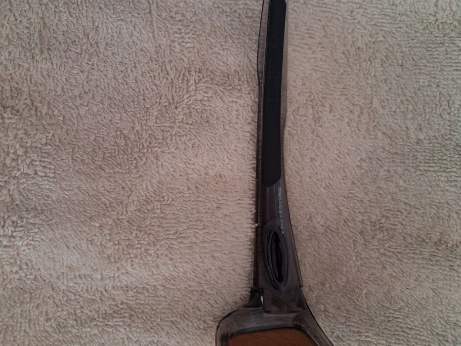 Estou  vendo  OAKLEY  TURBINE