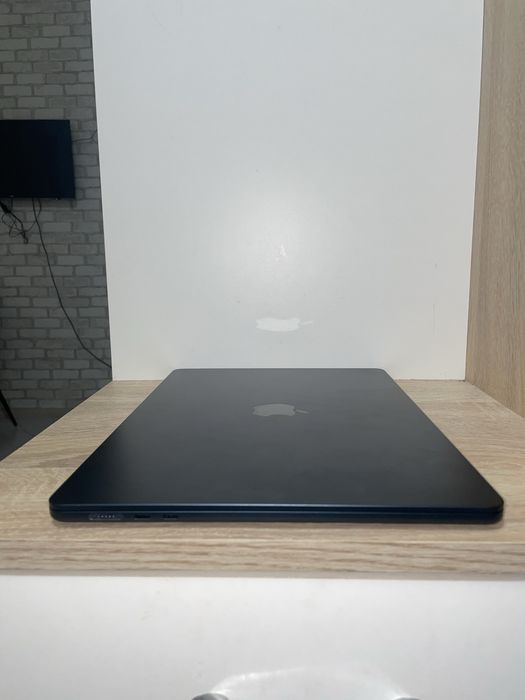 Apple MacBook Air 15" M3 2024 8Gb | 256Gb Midnight