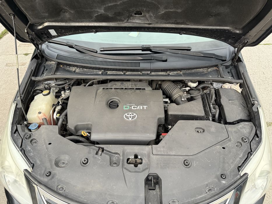 Toyota Avensis t27 2.2D 2009р