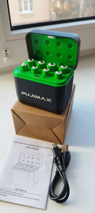 Комплект Зарядного Пристрою PUJIMAX +8 Акамуляторів(4AA+4AAA)