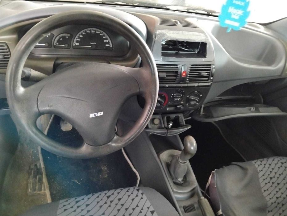 Fiat Bravo para peças