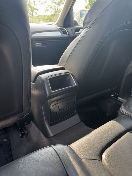 Audi Q5 2010 VIN WAUZZZ8R2BA020149 фото оголошення 8 з 24