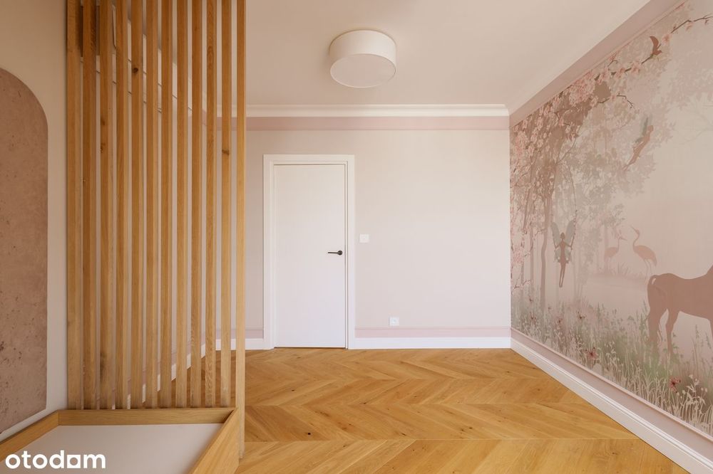 120m2; 2 łazienki; 2 tarasy; 2 stronne; 2 m.w hali; jak nowe