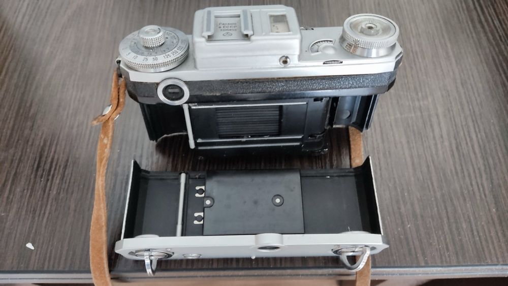 Фотоапарат «Київ-4»