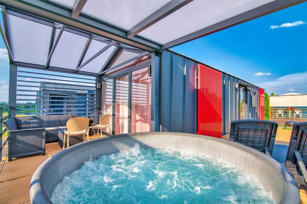 Nocleg w Zatorze: Domek na wynajem - 100m od Energylandii - sauna, jacuzzi, basen