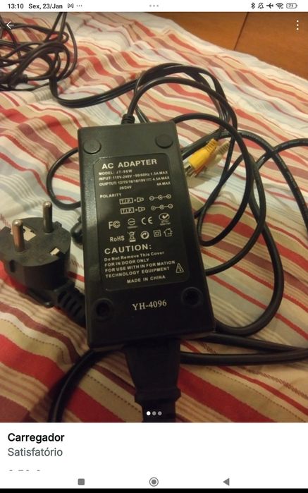 Carregador em bom estado