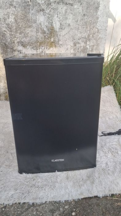 Mini lodówka  67 l