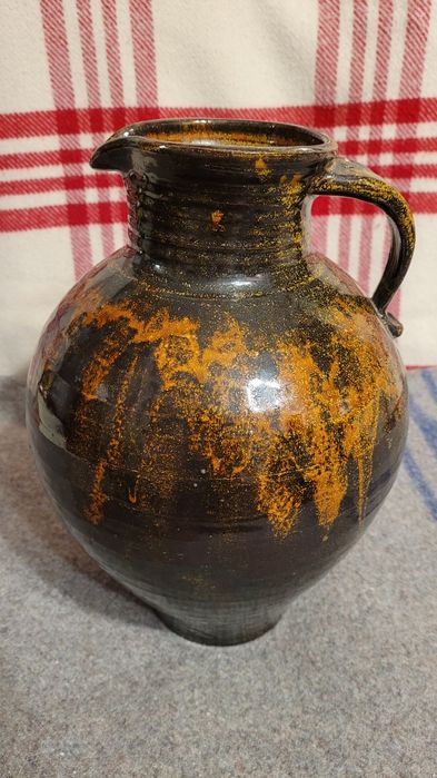 Stary ceramiczny dzban wys. 30 cm.