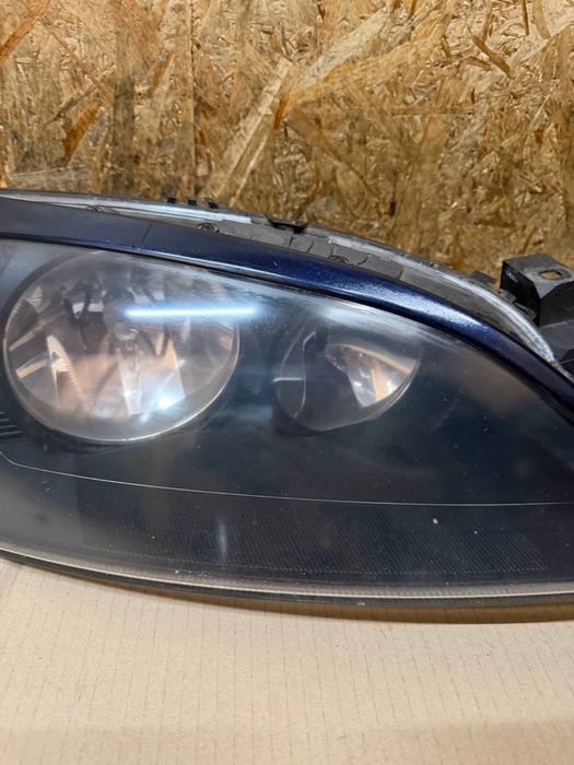 Передні фари Ford Mondeo III Форд Мондео 3 2000–2007