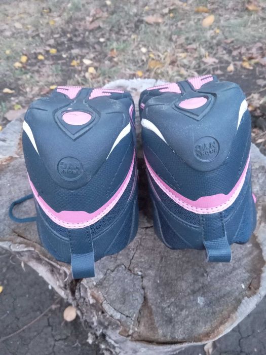 Продам детские кросcовки фирмы EVERLAST