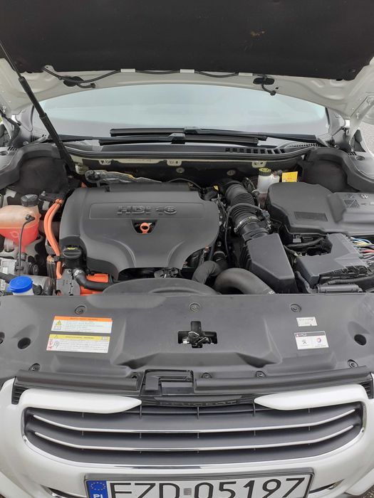 Peugeot 508 RXH Hybryd