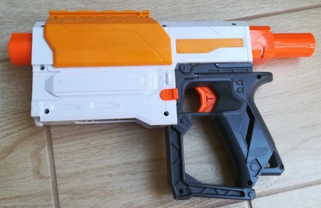 Lote de Armas Nerf Portimão • OLX Portugal