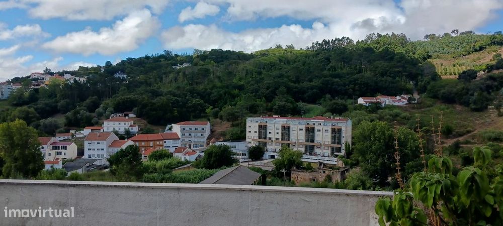 Arrenda se em Alcobaça T2