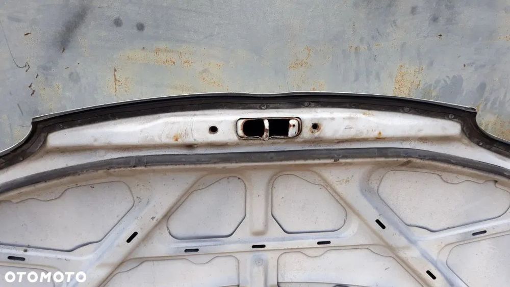 Maska Nissan Vanette Serena 1998
