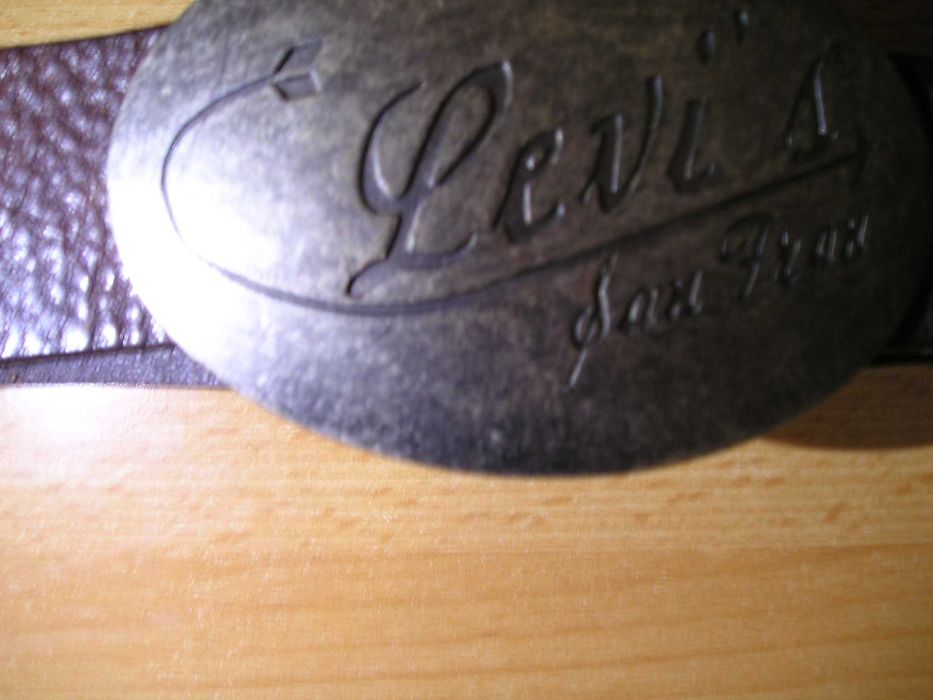 Ремень  LEVIS  нат.  кожа.