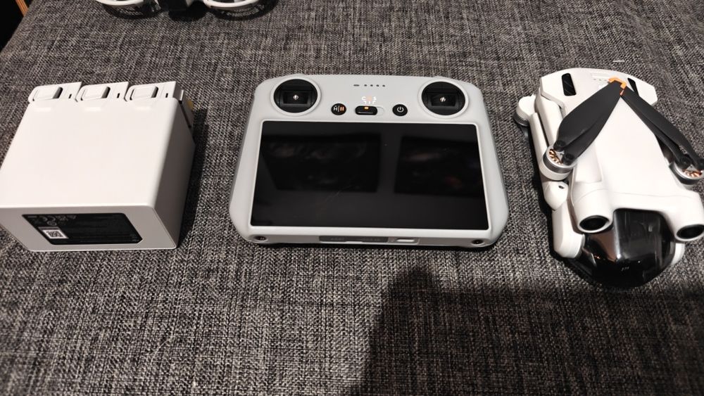 Mavic mini 3 pro świetny stan, prawie jak nowy fmc