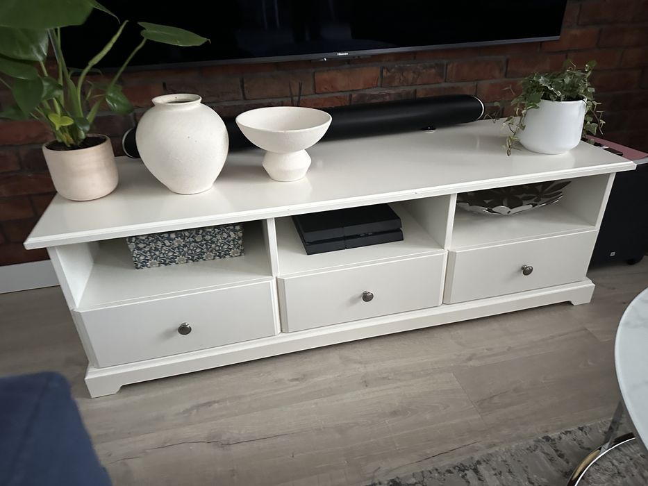 Szafka rtv Ikea LIATORP w dobrym stanie. 145 x 49 x 45 cm,