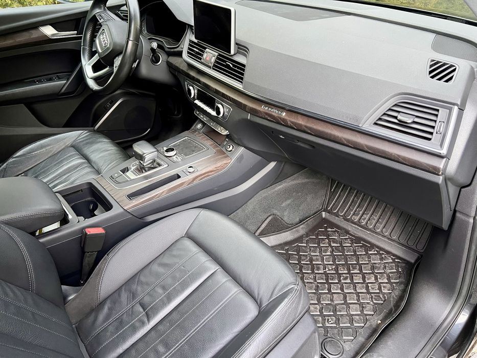 Audi Q5 quattro 252km