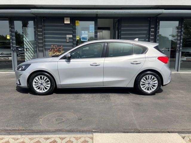 Ford Focus 1.5 TDCi ECOBlue Connected531656706569676805