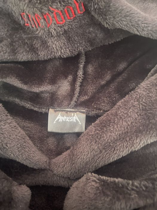 велсофт  лонг с вишивкой от amnesiaxstore
