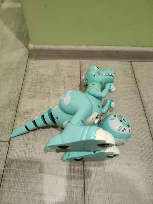 Динозавр на радіоуправленні