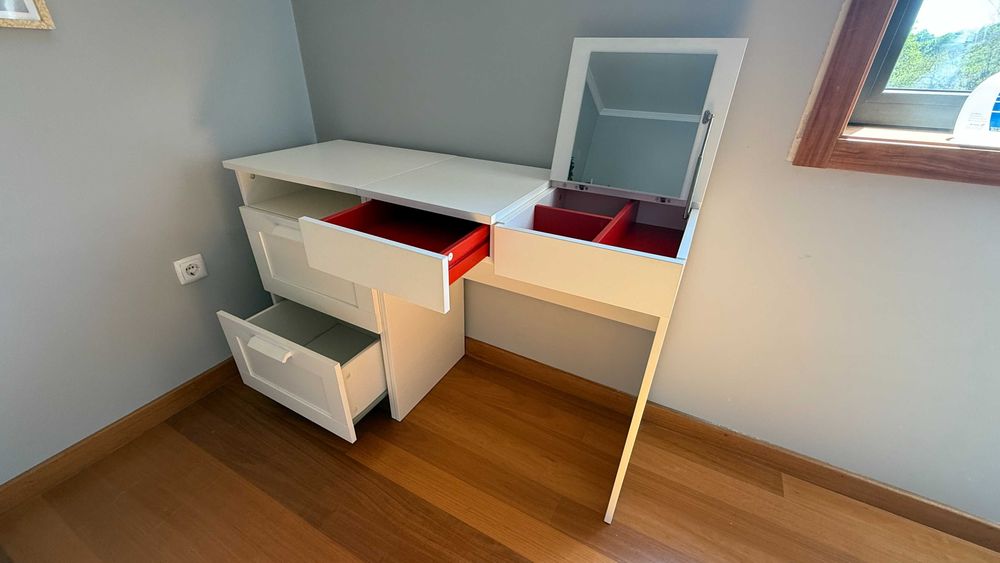 Toucador branco IKEA