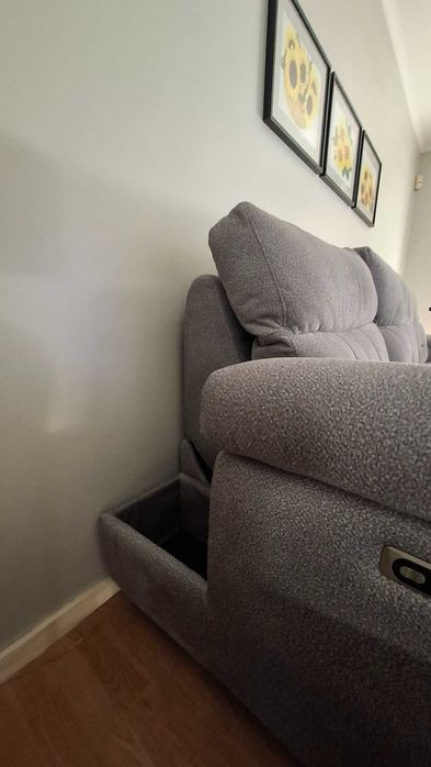 Sofá com chaise long cinzento