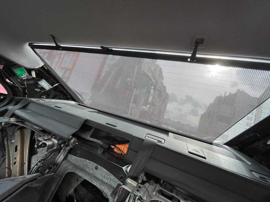 Задняя полка со шторкой Toyota Camry 40