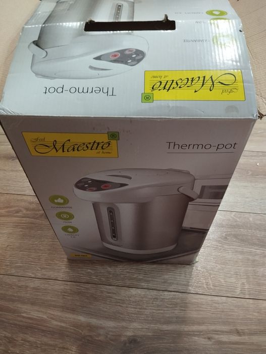 Продам термопот на 4.5 литра