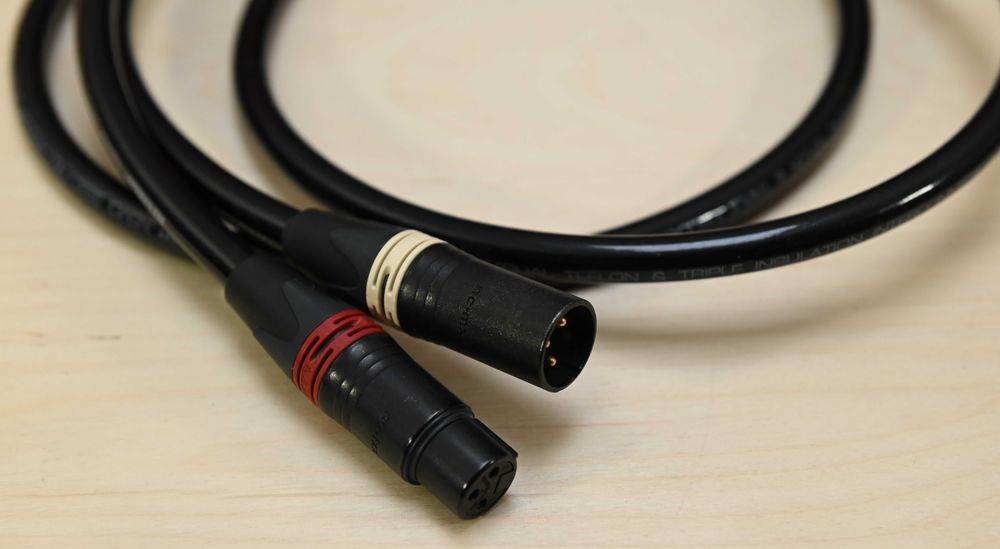 Neotech NEMOI-3220, XLR 1.5M, miedź monokrystaliczna UP-OCC