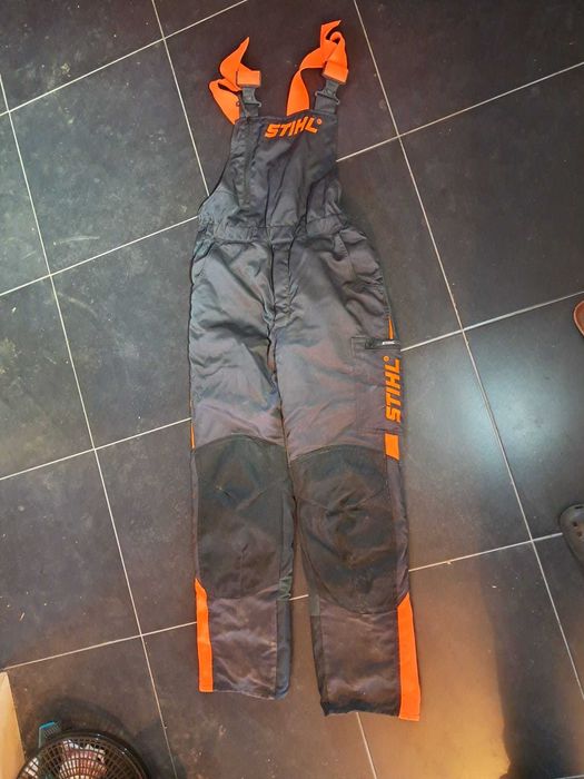 Calças de proteção anticorte para motosserra – STIHL