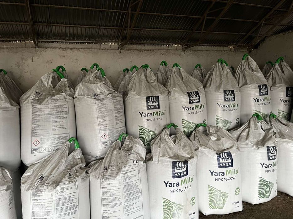 Сульфат амонія мінеральні добрива Селітра