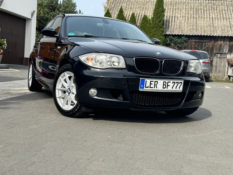 BMW Seria 1 BMW M-Pakiet  2.0 benzyna 129KM klimatronik czarna podsufitka Niemcy