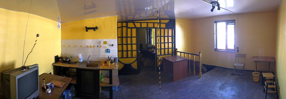 Гараж, приміщення під бізнес