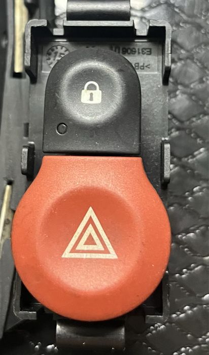 Botao 4 piscas renault smart 453