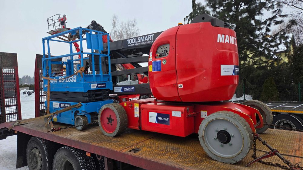 Podnośnik koszowy nożycowy zwyżka podest ruchomy wynajem Gdańsk