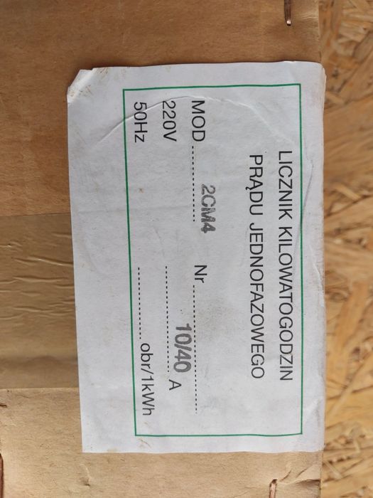 Licznik kilowatogodzin prądu jednofazowego