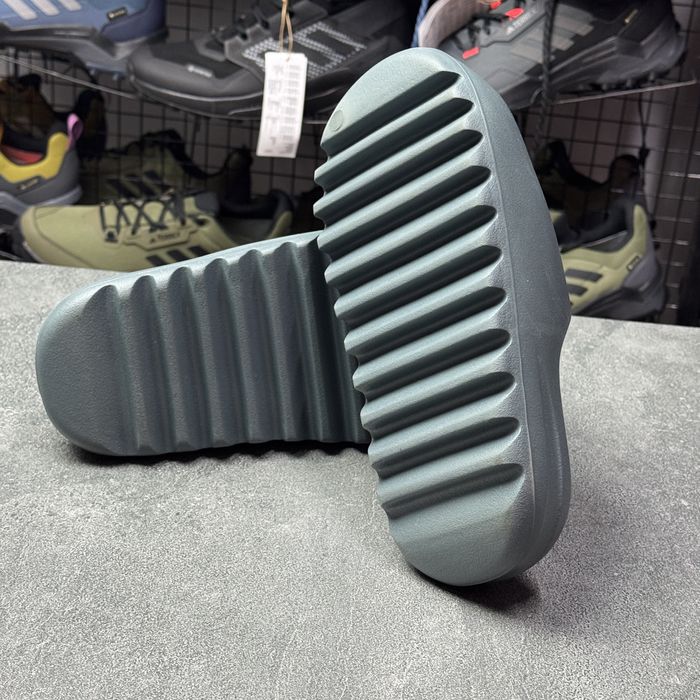 ОРИГІНАЛ 100% Слайди шльопанці адідас Adidas Yeezy Slide 39р.
