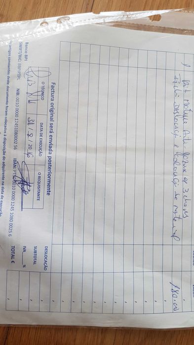 Fechadura a funcionar muito bem com uma segunda de oferta
